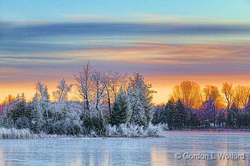 Frosty Island_20006.jpg - Photographed along the Rideau Canal Waterway near Smiths Falls, Ontario, Canada.